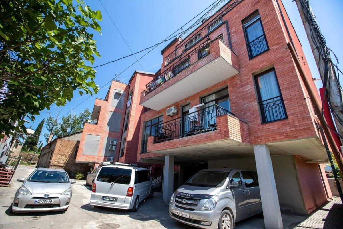 3Br Apt W Huge Terrace & Magnificent Views Tbilisi Buitenkant foto